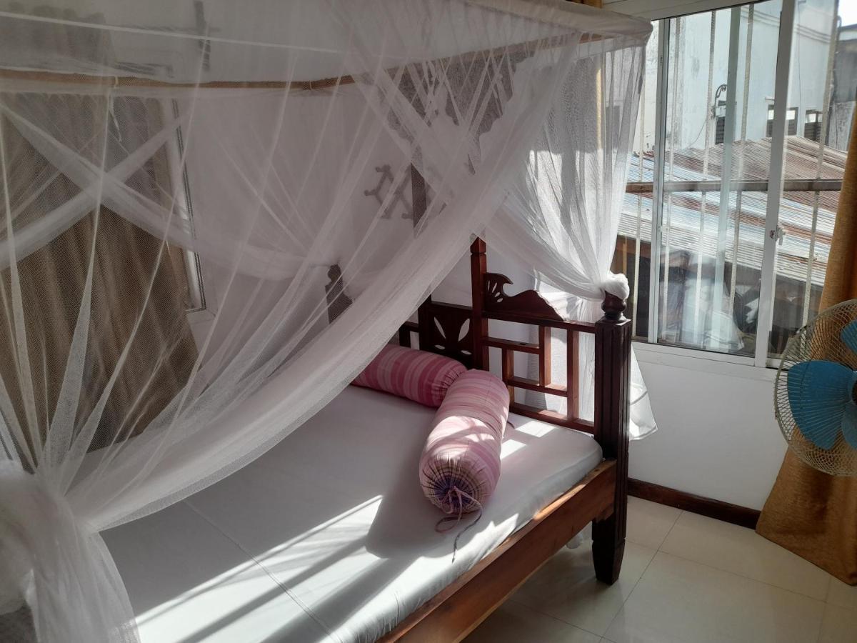 Riverman Hotel Zanzibar Exterior photo